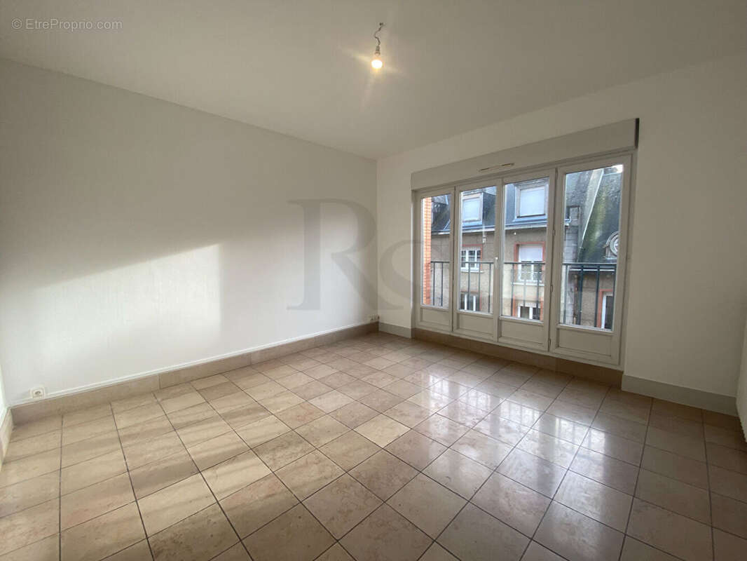 Appartement à FLERS