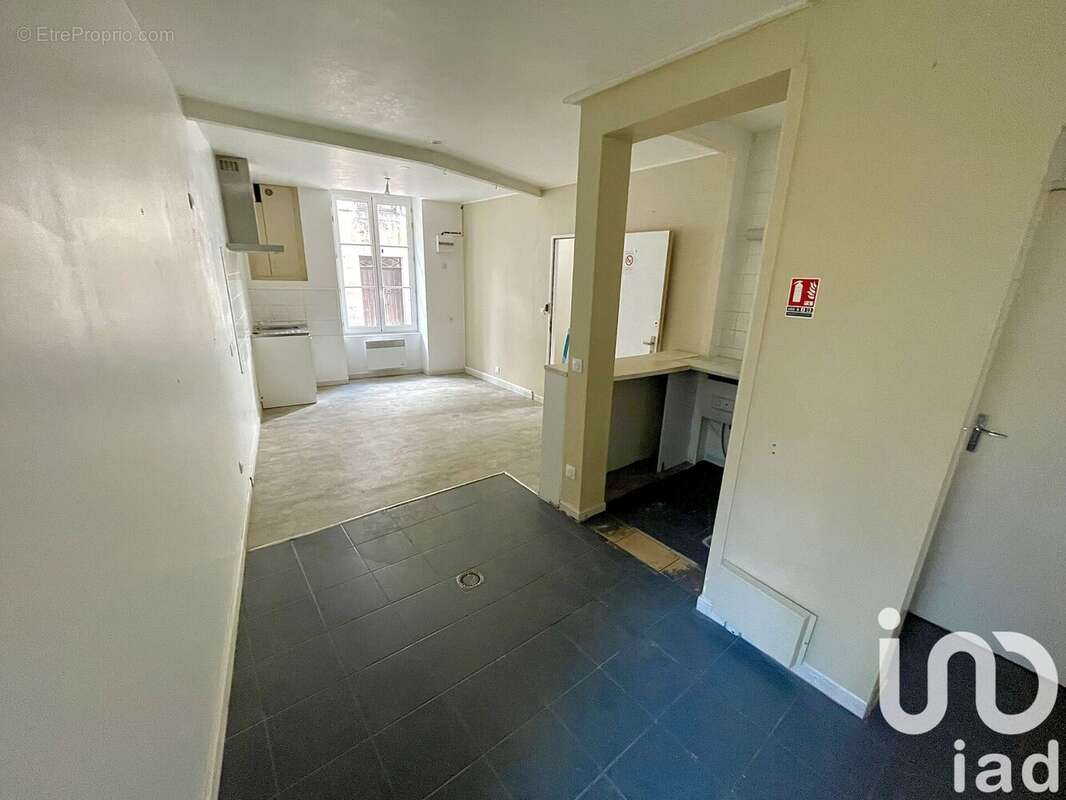 Photo 5 - Maison à MONTMORILLON