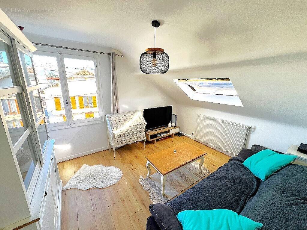 Appartement à MEYTHET