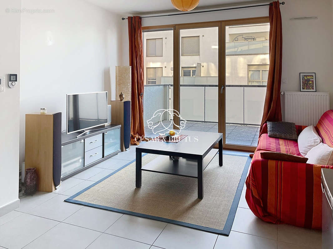 Appartement à LYON-8E