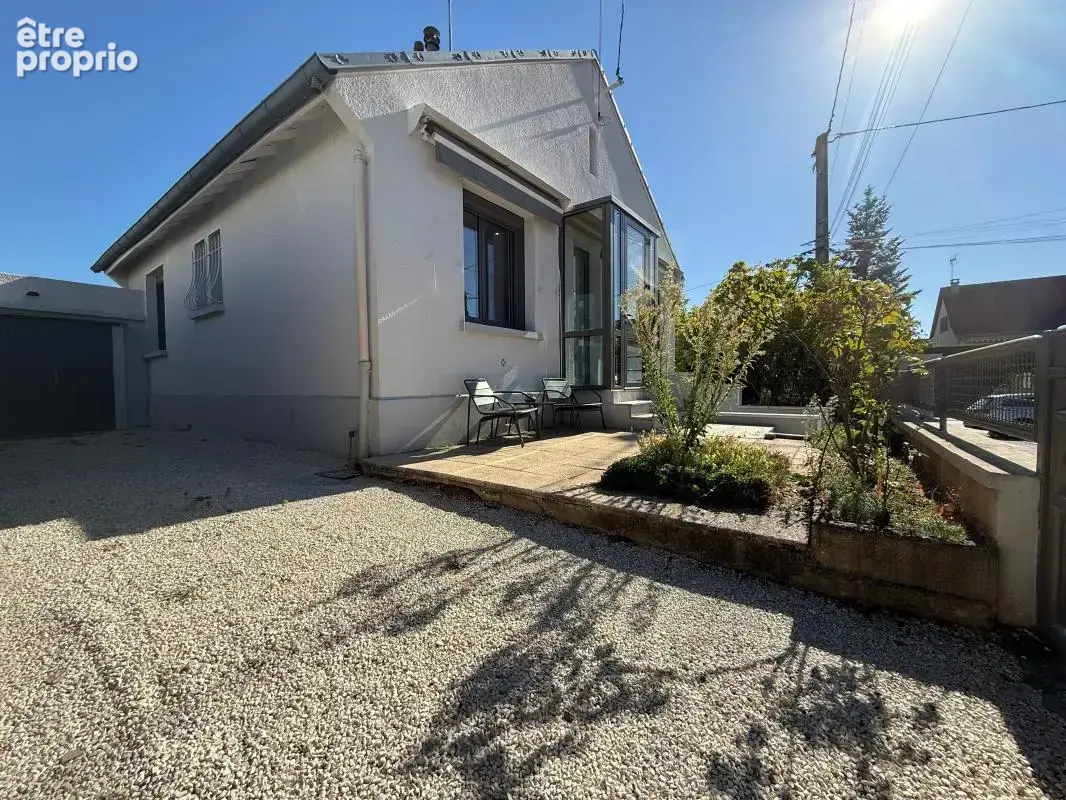 Maison rénovée 3 chambres – Garage, jardin, sous-sol, et combles aménageables - photo 22