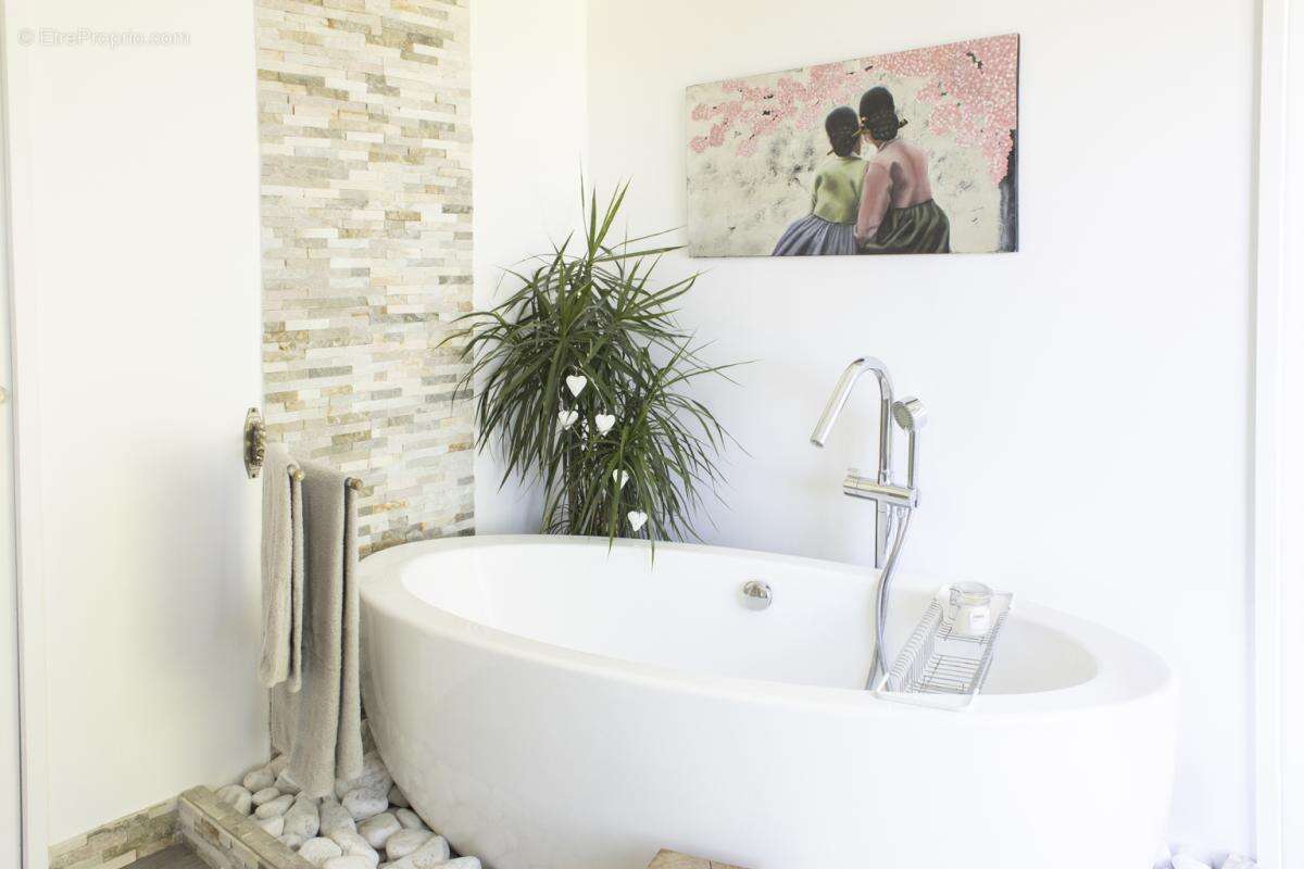 Maison à LE GUE-DE-LA-CHAINE