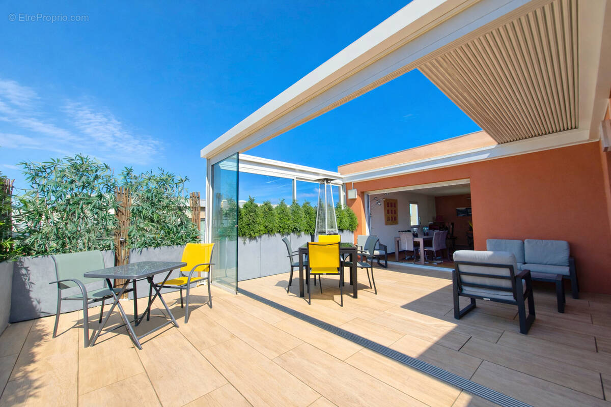 Appartement à NIMES