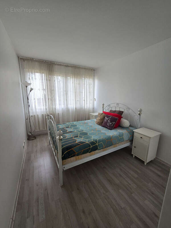 Appartement à OZOIR-LA-FERRIERE