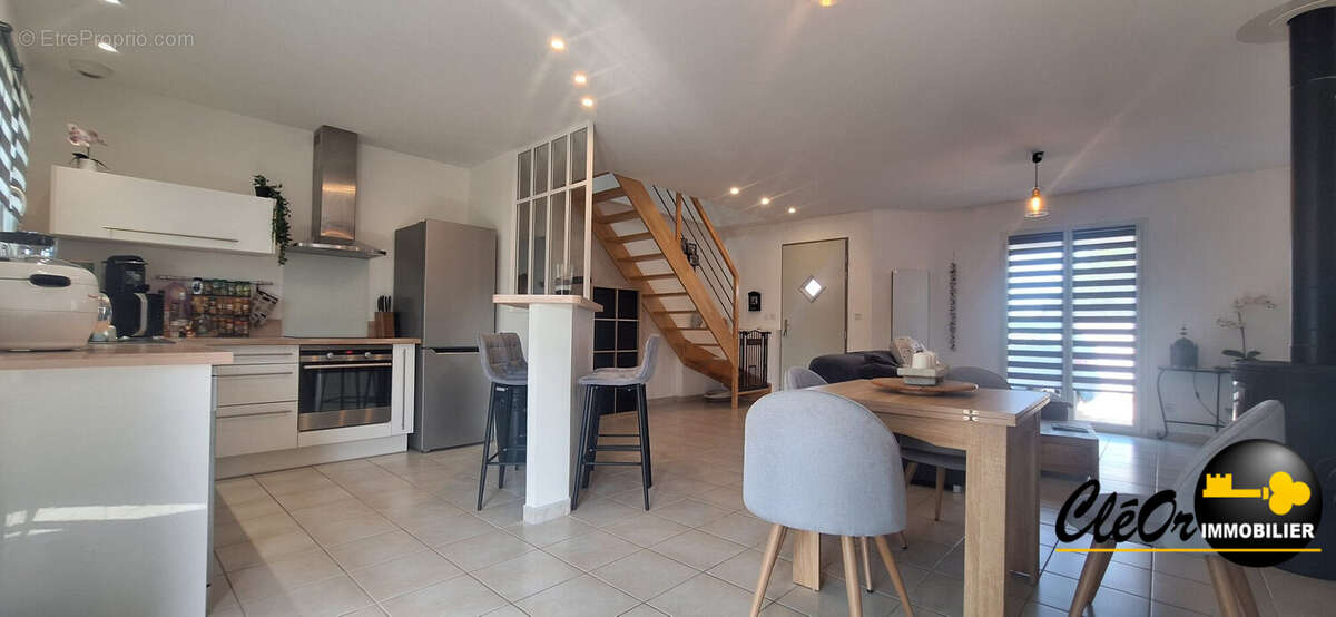 Maison à SAINT-USAGE