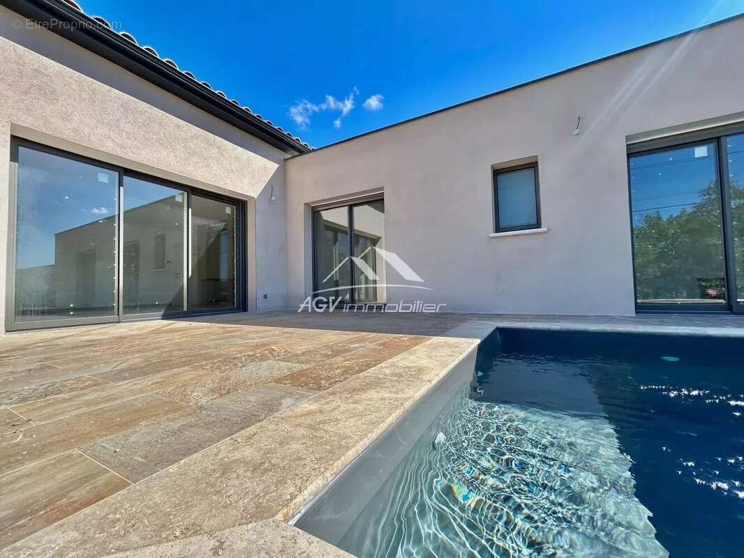 Maison à SAINT-MARTIN-DE-VALGALGUES