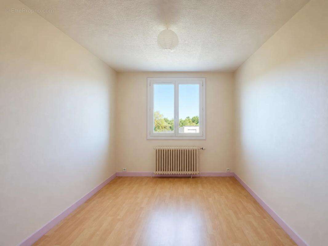 Maison de 6 pièces de 72 m² située à Semoy - photo 6