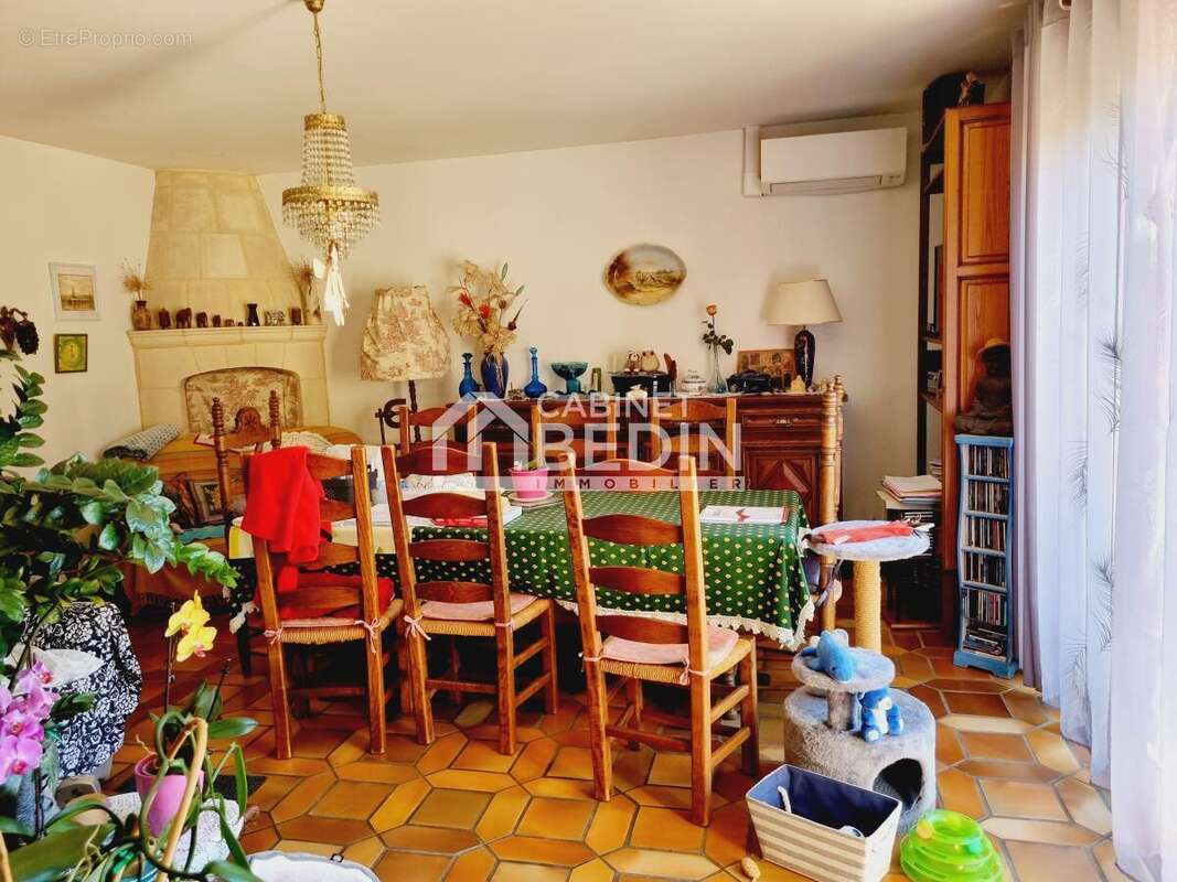 Maison à LE HAILLAN