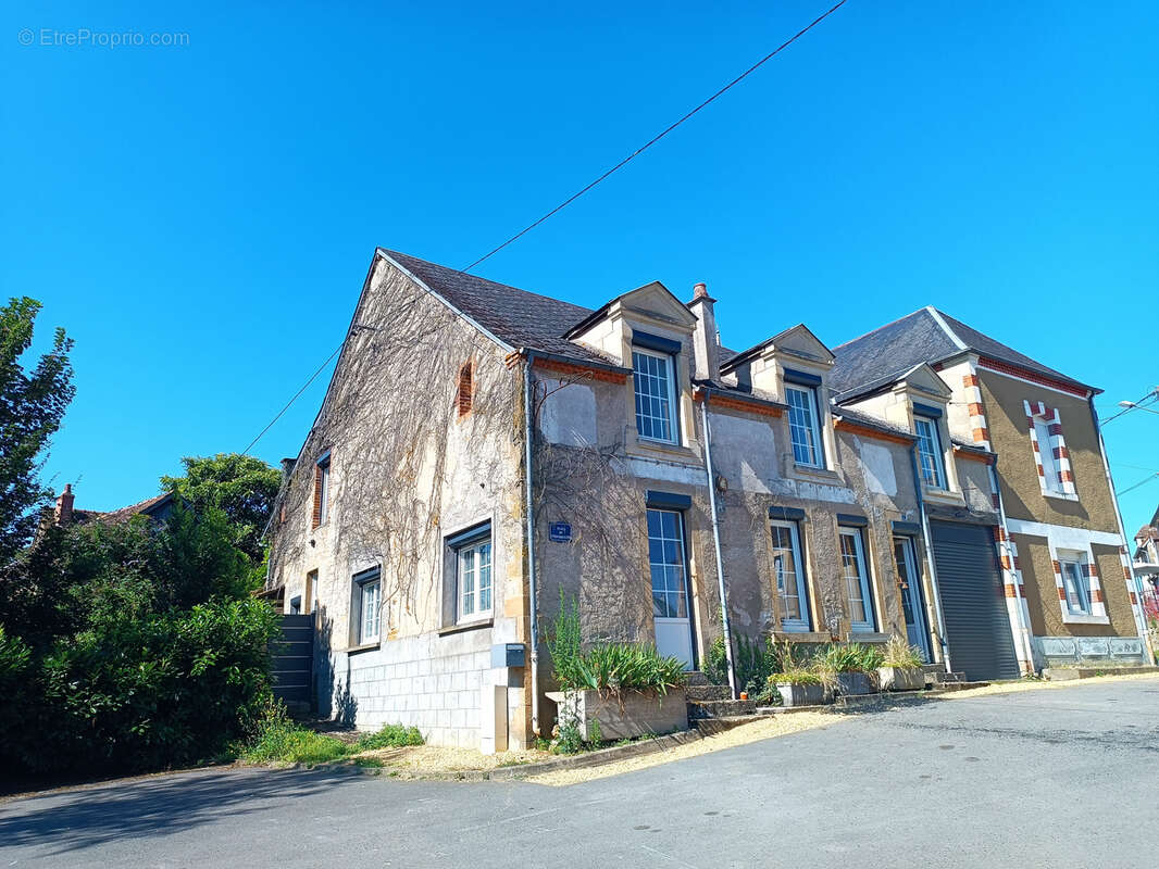 Maison à VILLEQUIERS