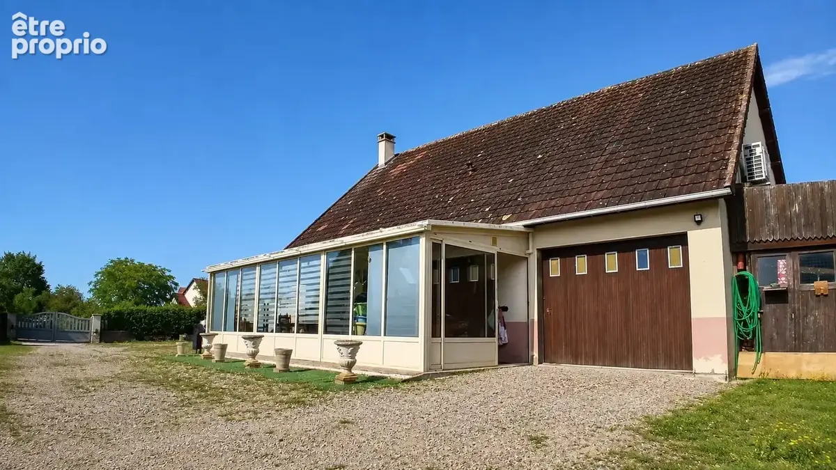 Maison familiale avec véranda à Cesset - photo 2