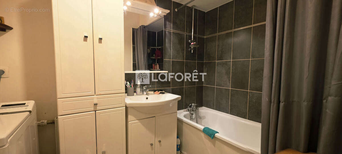 Appartement Stains 4 pièce(s) 79.5 m2 - photo 8