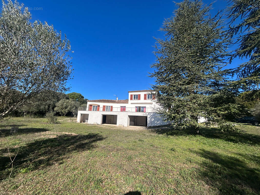 Maison à BRIGNOLES