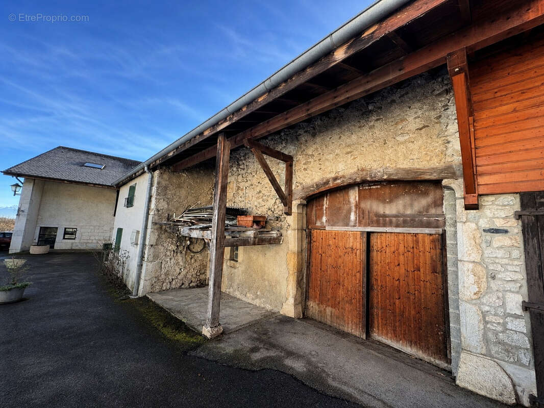 Maison à SERGY