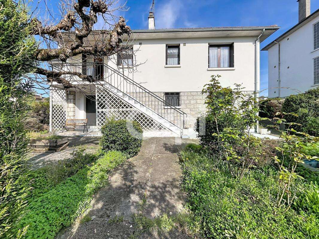 Maison à BRIVE-LA-GAILLARDE