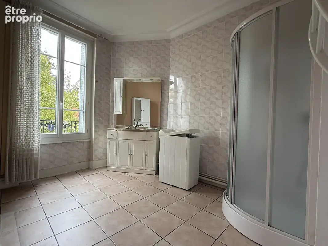 Appartement t4 - proche gare a rafraichir - photo 9