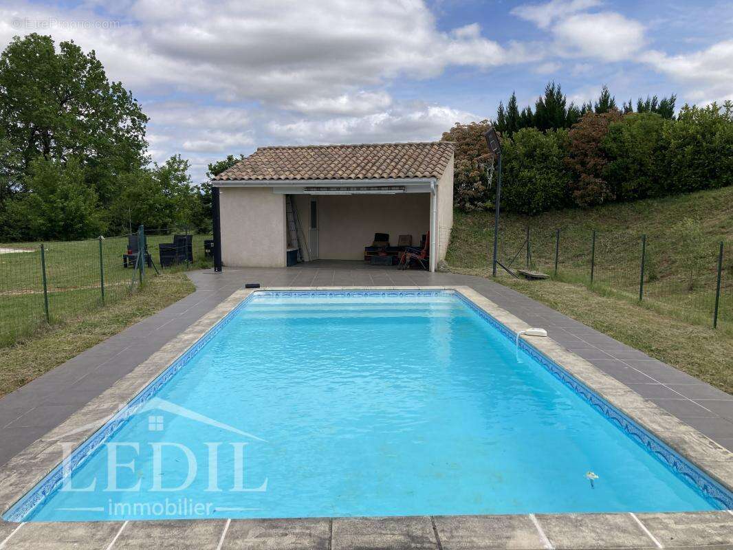Plain pied 4 chambres - Piscine - Campagne - photo 2