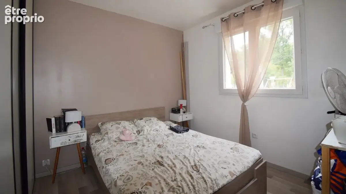 À VENDRE - Pavillon de plain-pied à BRUGHEAS avec jardin. - photo 5