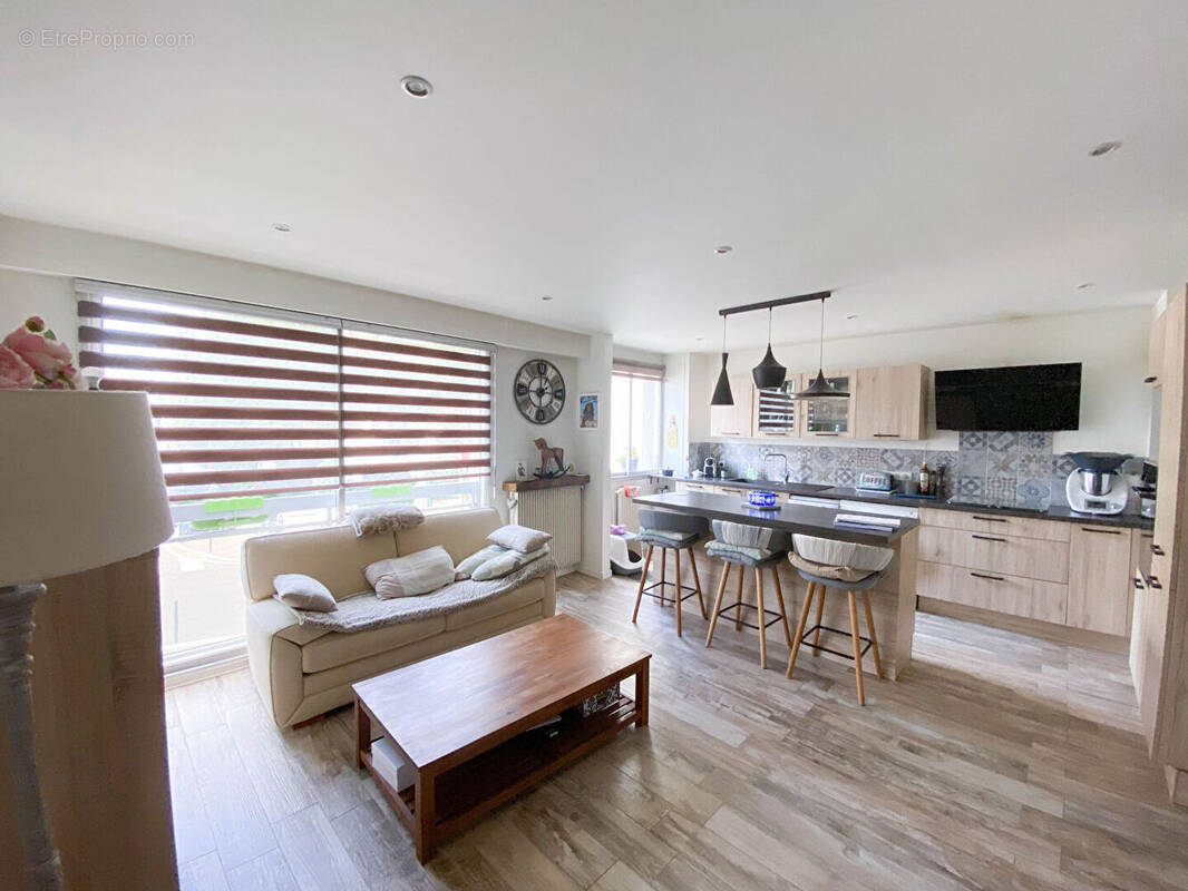 Appartement à ASNIERES-SUR-SEINE