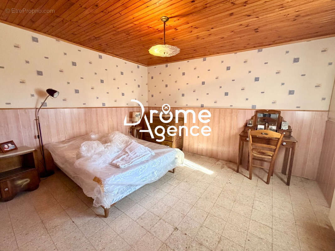 Maison 80 m² à Allex  - photo 7