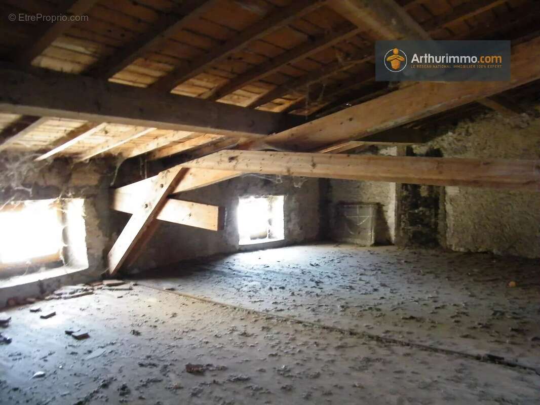 Maison à LA BASTIDE-SUR-L&#039;HERS