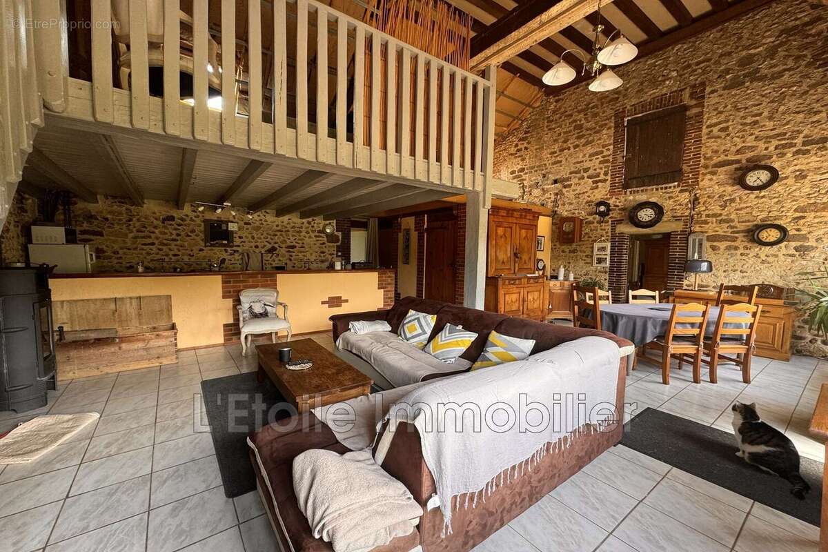 Maison 144 m² à Soligny-La-Trappe  - photo 2