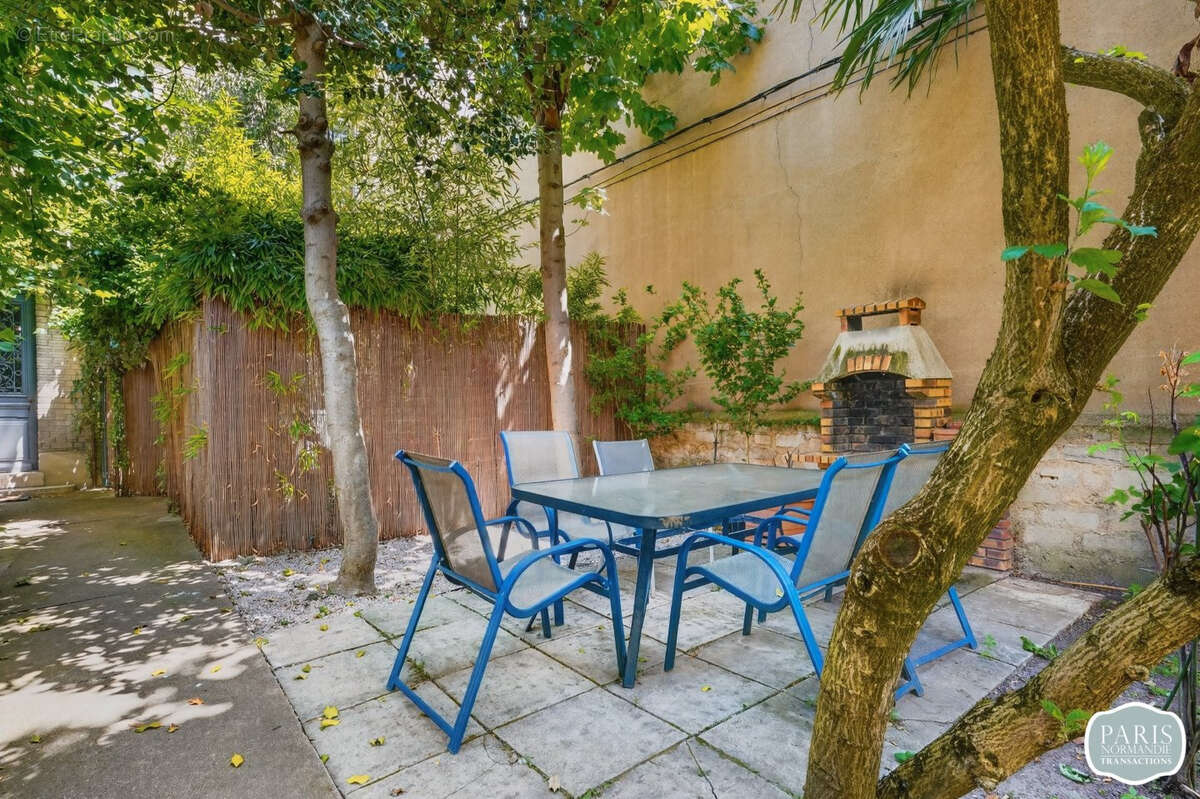 Appartement à CLICHY