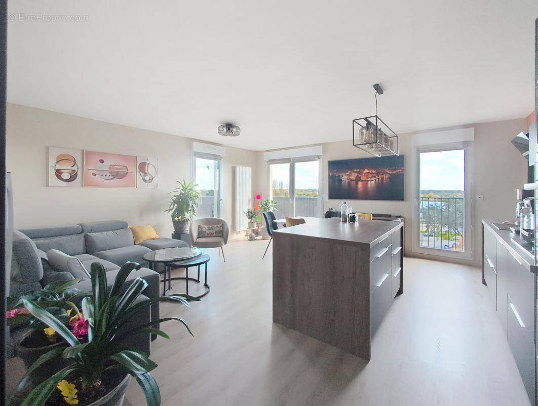 Appartement à CHANTEPIE