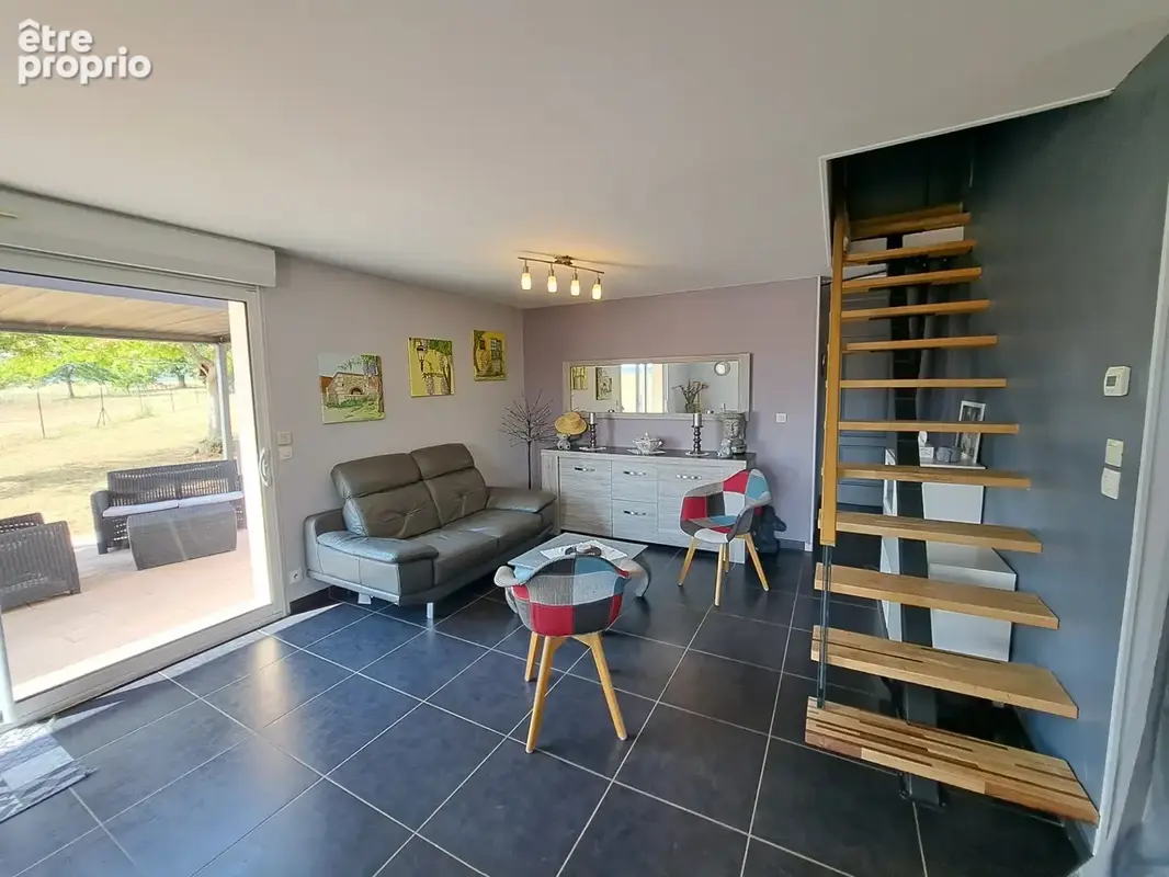 Maison à vendre 127 m2 au sol - 4 chambres LA ROCHE POSAY (86) - photo 6