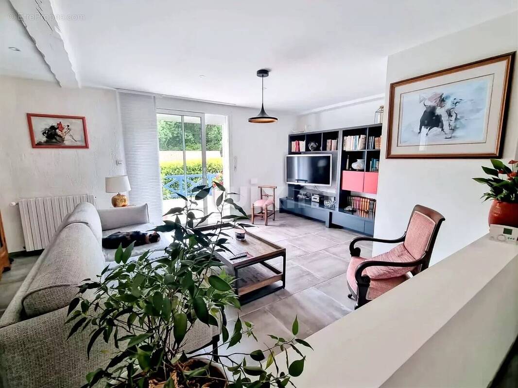 Maison à SAINT-PIERRE-D&#039;IRUBE