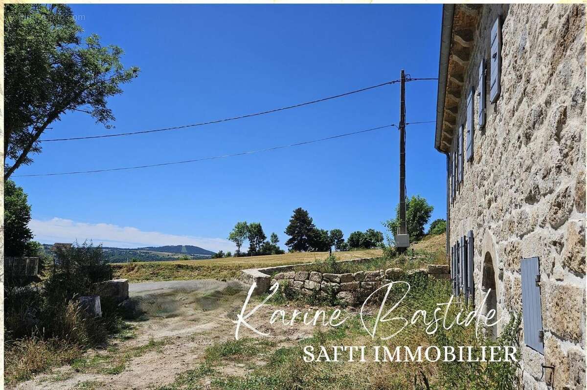 Photo 4 - Maison à SALETTES