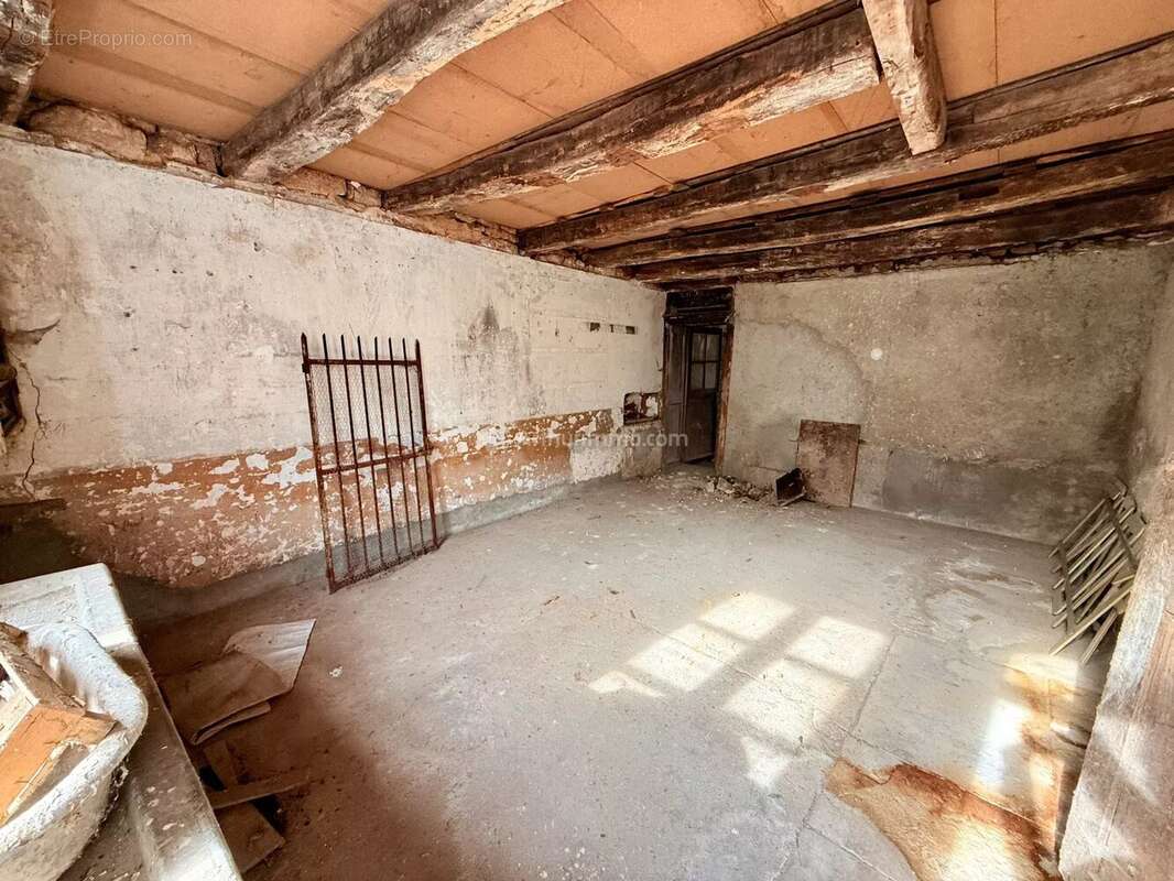 Maison à SOULAUCOURT-SUR-MOUZON