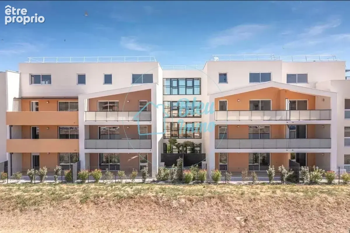 Appartement à SAUVIAN