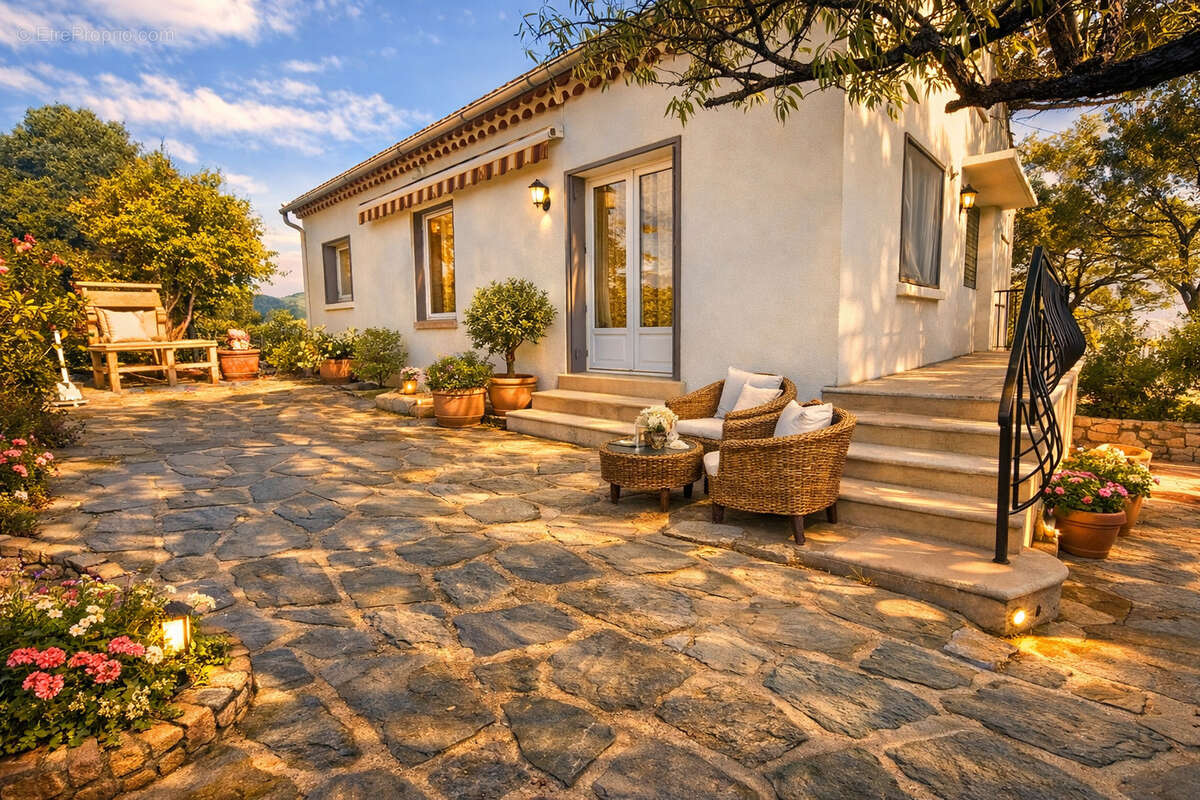 Maison à LA SEYNE-SUR-MER