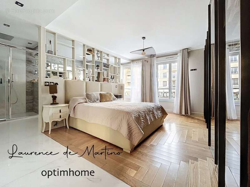 Appartement à LA GARENNE-COLOMBES