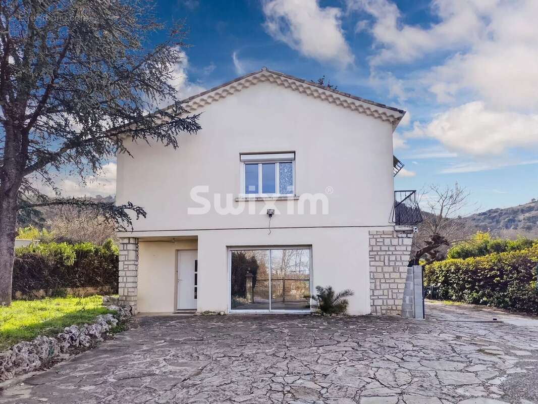 Maison à CHATEAUNEUF-DU-RHONE