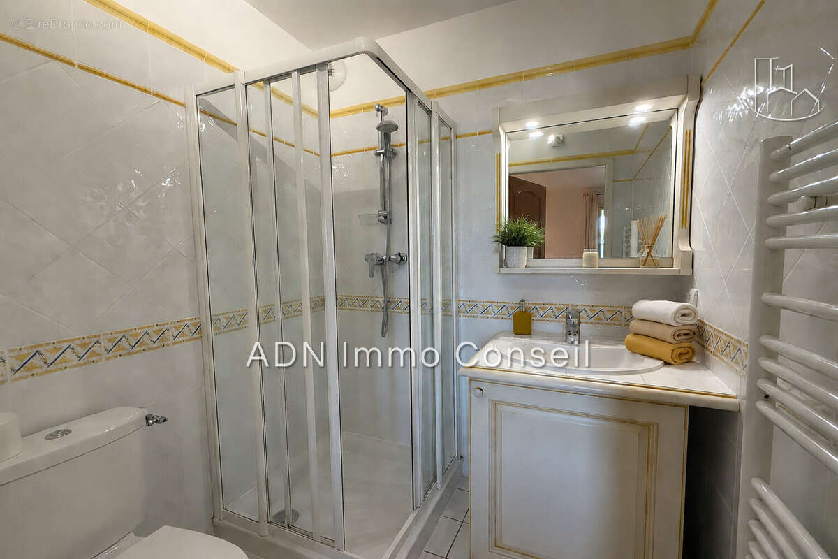 Appartement à MALLEMORT