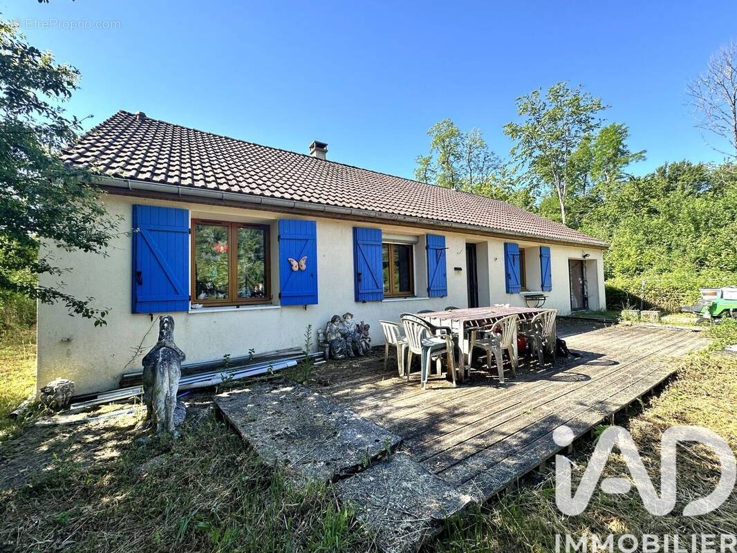 Photo 1 - Maison à SAINT-PHAL