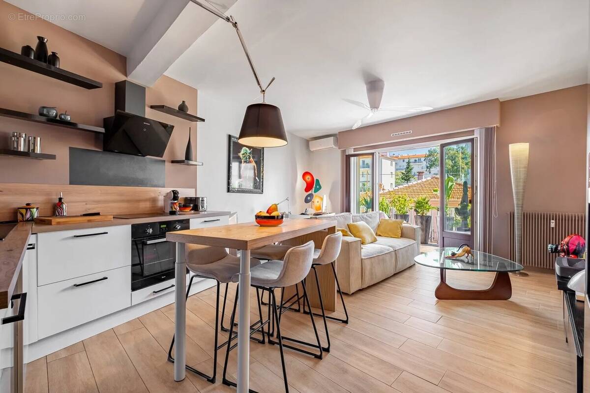 Appartement à CANNES