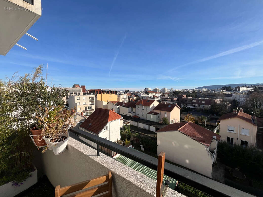 Appartement à CHAMALIERES