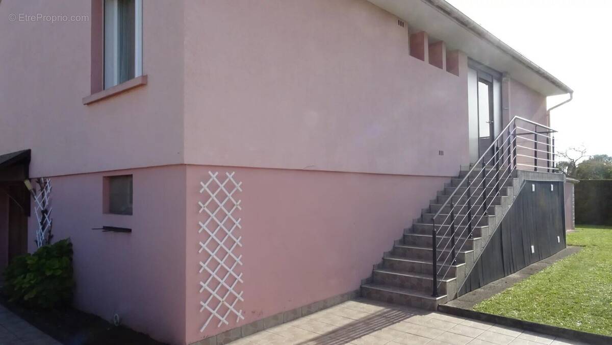 Maison à CHEVIGNY-SAINT-SAUVEUR