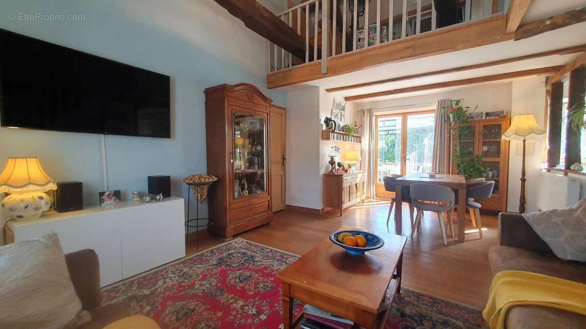 Maison à SAINT-ANDRE-DE-NAJAC