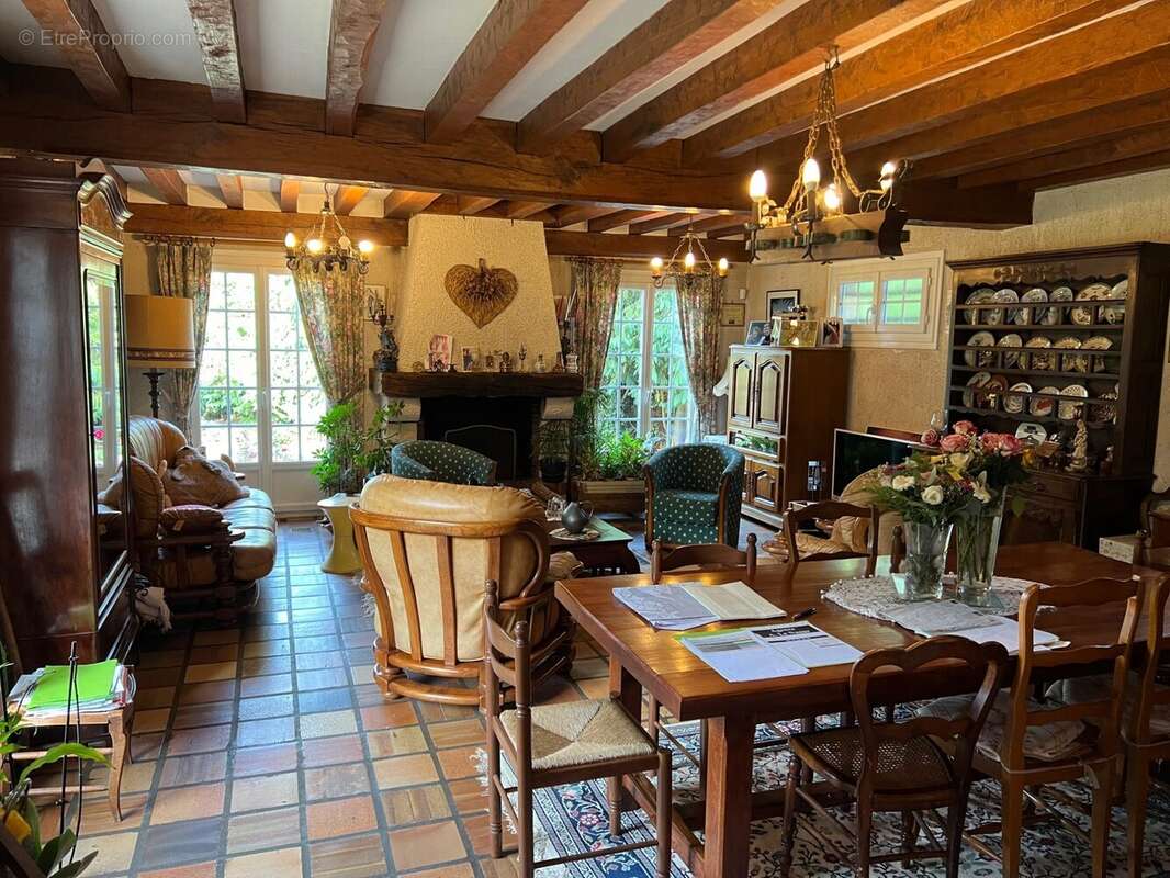 Maison à PACY-SUR-EURE