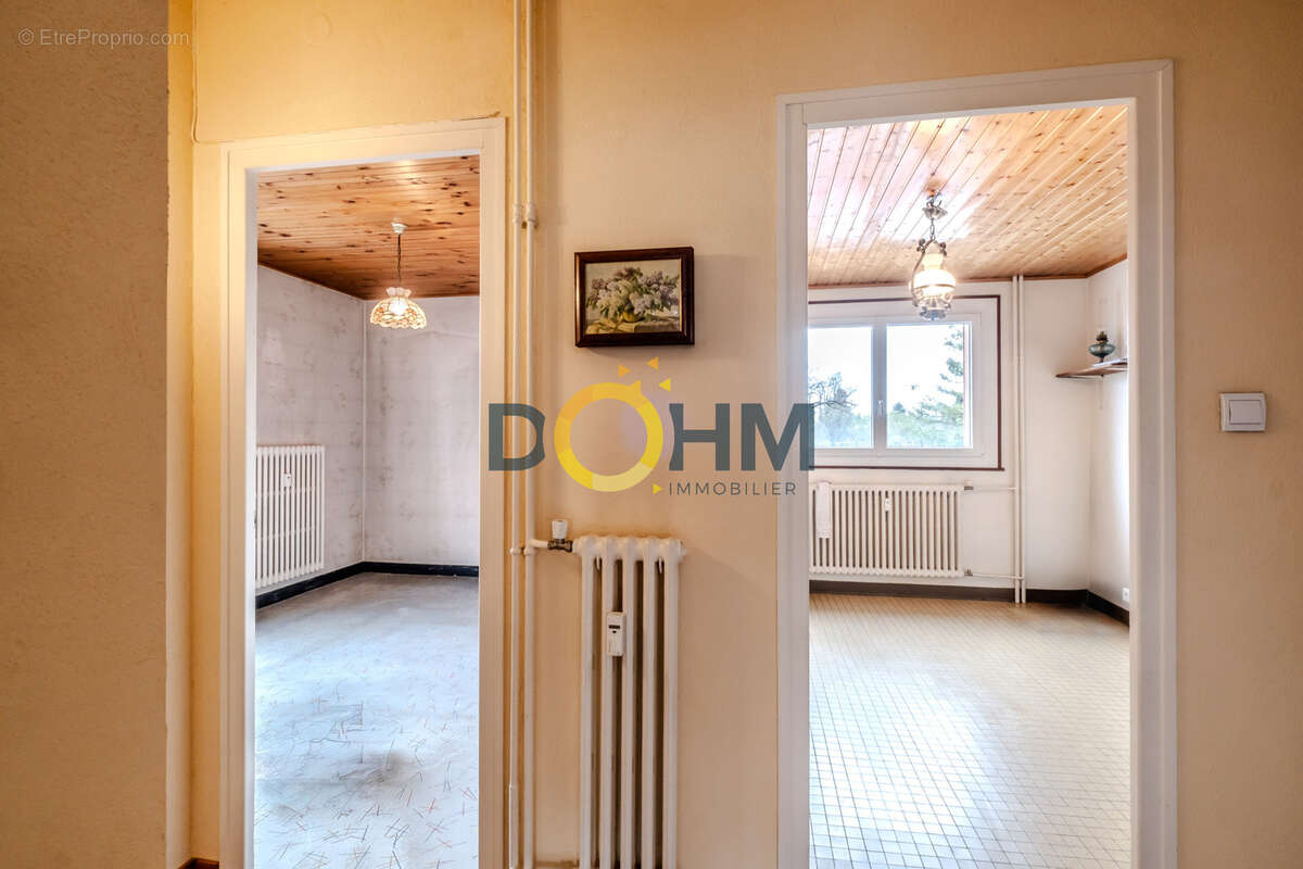 Appartement à AMBILLY