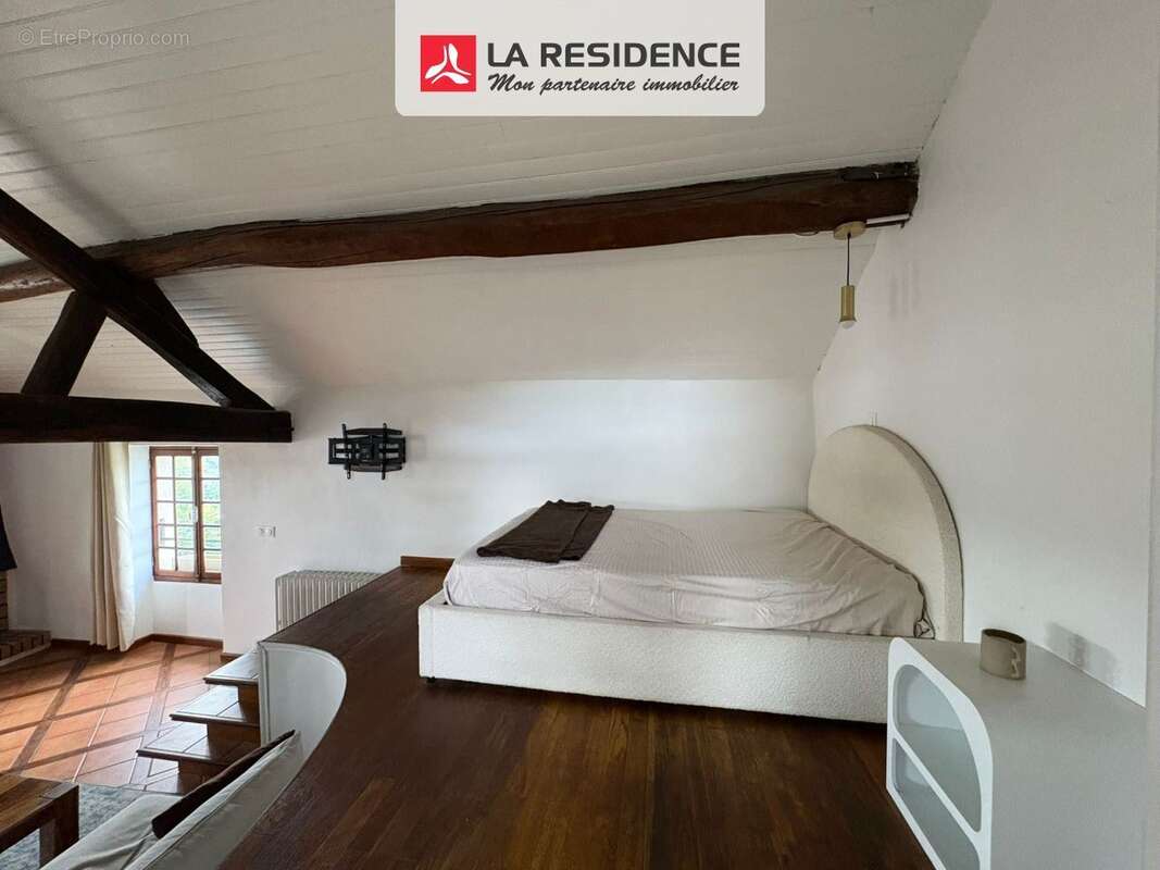 Appartement 35 m² à Montigny-Les-Cormeilles  - photo 3