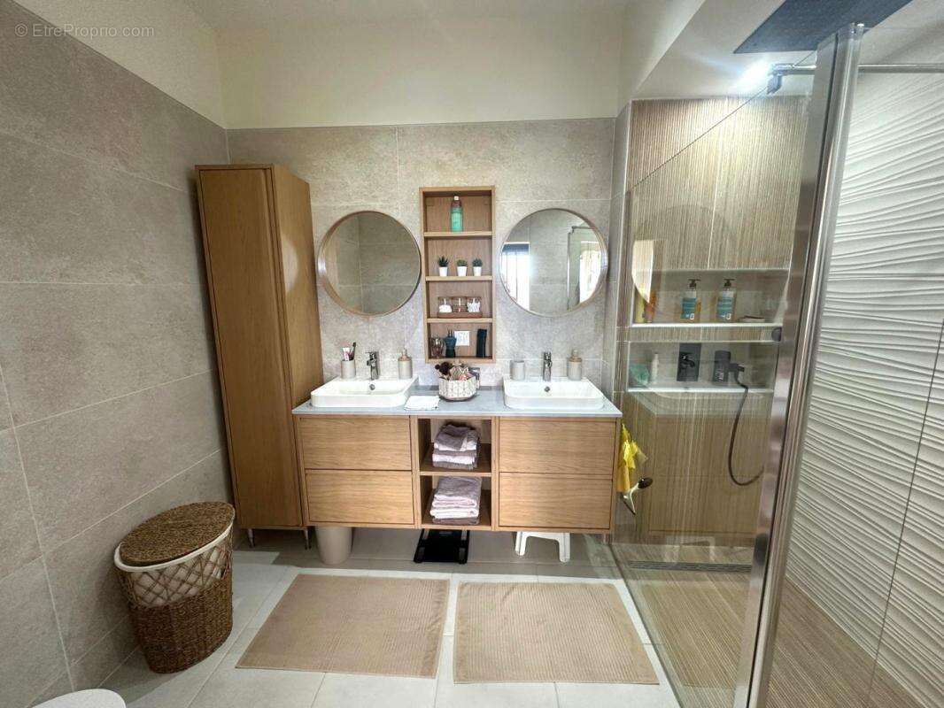 Maison à SAINTE-ANNE