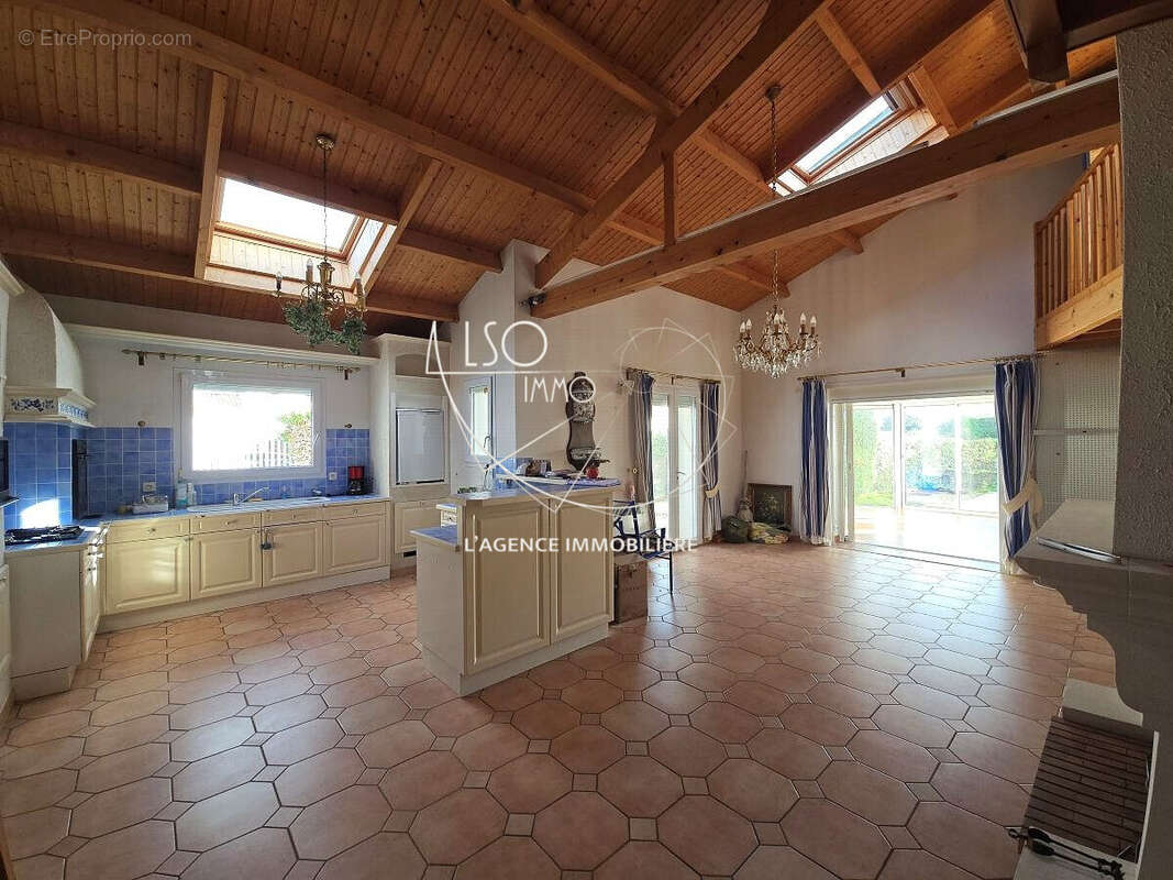 Maison à TALMONT-SAINT-HILAIRE