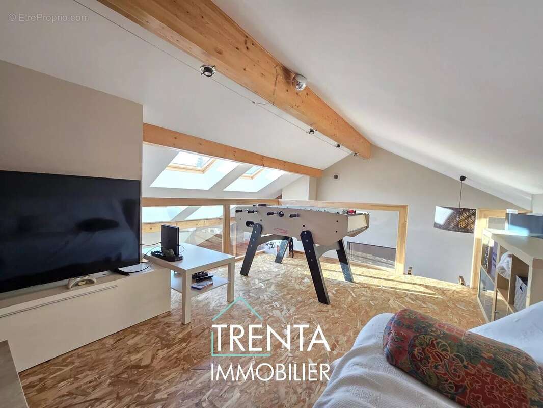 Maison à SAINT-JEAN-DE-MOIRANS