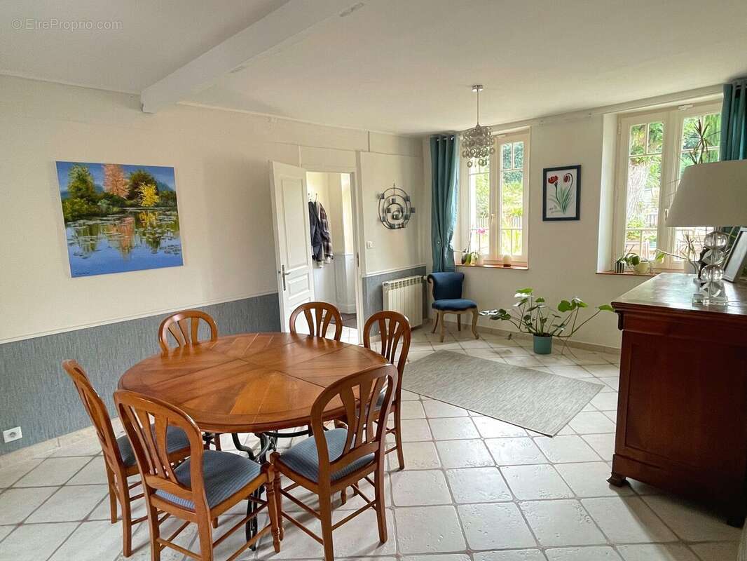 Maison 237 m² à Vernon  - photo 7