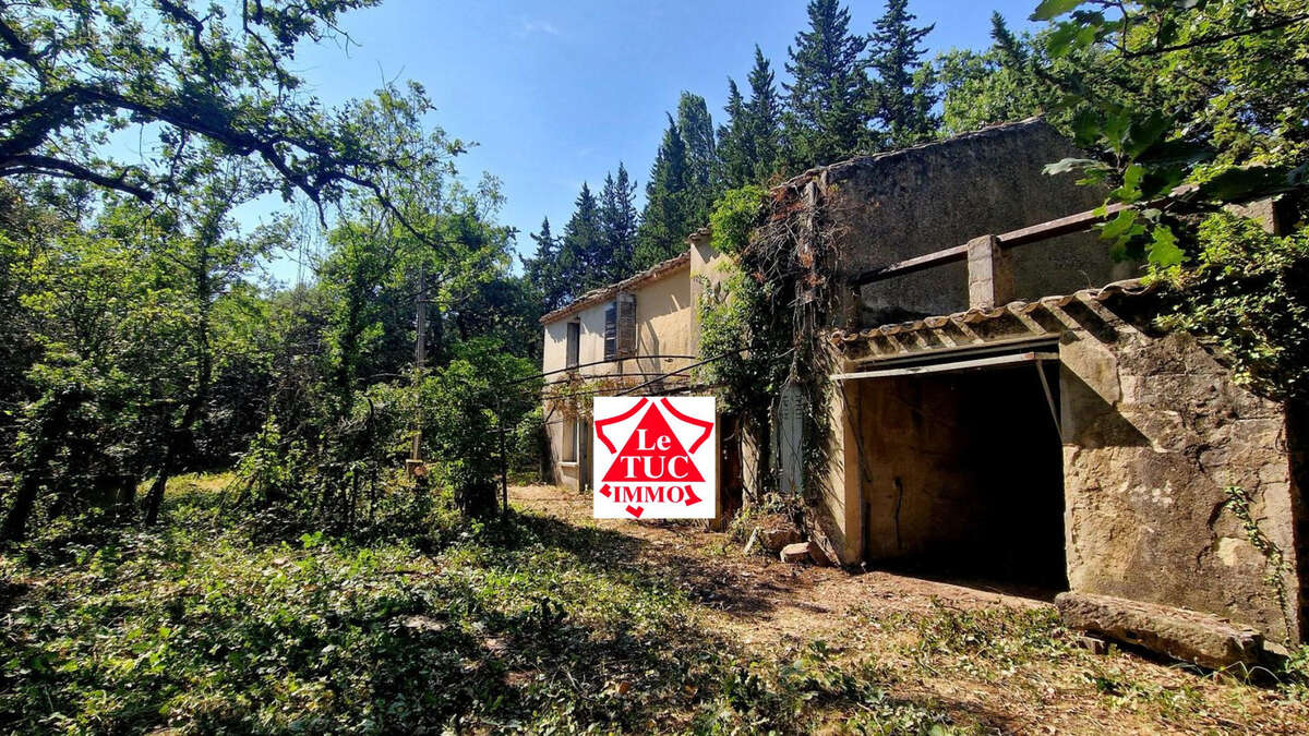 Maison à LA BAUME-DE-TRANSIT