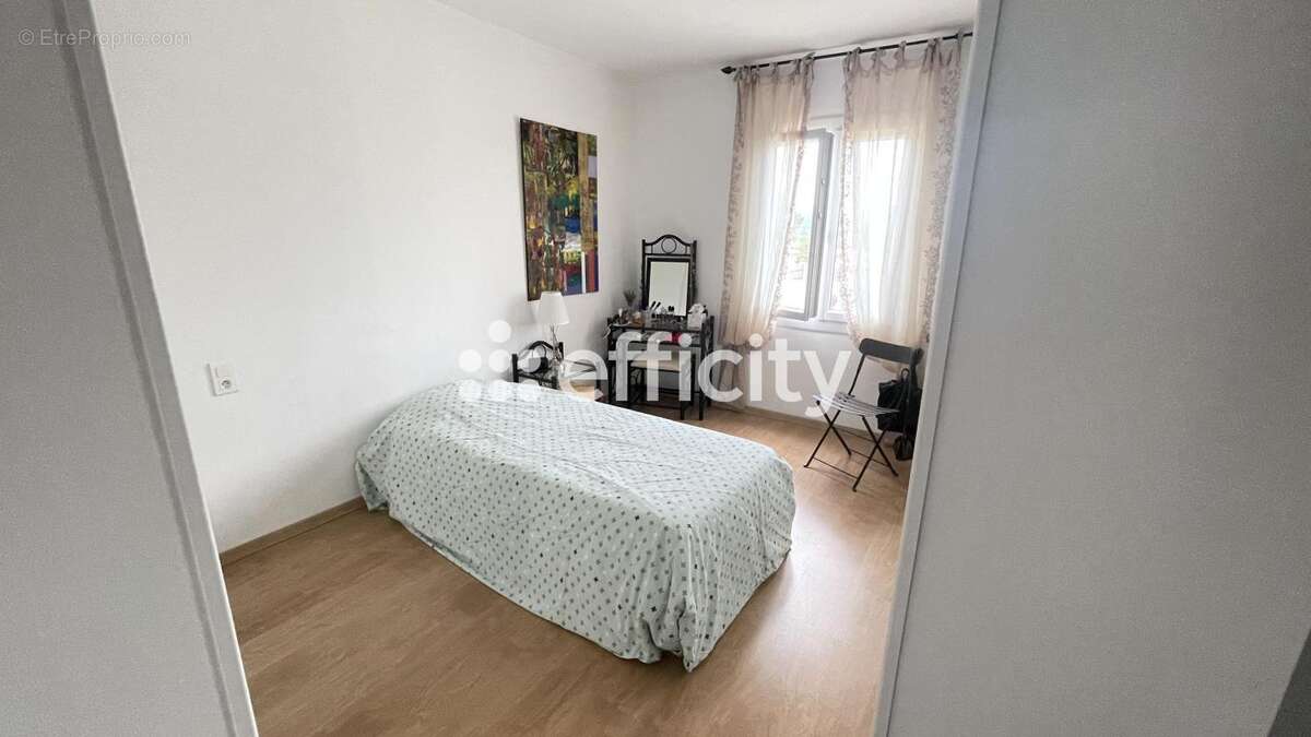 Maison 110 m² à Gargas  - photo 15